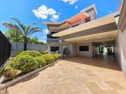 Luxo e Conforto,Jacuzzi, Piscina Espetacular