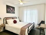 Sunny Shackell - Echuca Moama Holiday Accommodation
