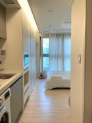 Modern, Natural Studio near Sindorim Station, New Building