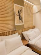 Open Special Price Mujeong Station 7 minutes Lotte World Seokchon Lake Garden Five Adjacent Two Rooms 4 people, up to 8 people