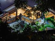 Henz and Sia Tourist residence