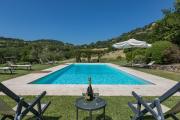 Podere Pisinano- Tuscan villa with swimming pool