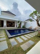 Arts Ebena Villa Two-Bedroom Private Pool Kuta