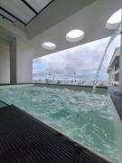 Miraculus Penthouse With Private Jacuzzi