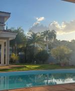 Mansão Primavera com 03 quartos e piscina aquecida