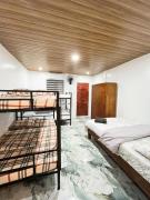 Up to 40 pax near Clark Speedway & Clark Airport