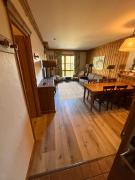 Grande Marmotte, Ski aux pieds, Le Refuge du Montagnard, Arc 1950