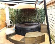 SPACIEUX Appart Jacuzzi Terrasse Parking 10min port dHonfleur Plage