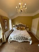 Top Hough Green Top Hough Green