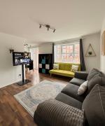 Crown Deluxe Manchester City Apartment