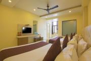 Hotel Klick International 2 Min Walk From New Delhi Railway Station