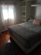 Dto tres personas mas elegido wifi libre-acepta mascotas-parrilla-piscina enero-reposeras-terraza solarium