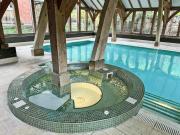 The Peacock Barn - E4713