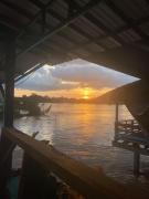 Sompong sunset view guest house