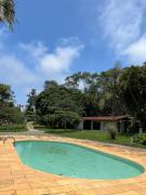 Casa Rústica com Área de Lazer