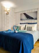 Villa St Laurent - Bel appartement refait à neuf à 50 m de la Plage