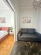 Modern stay-10 mins from the city center- 5 mins from the beach