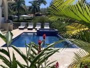 Casa Mariposa - villa with infinity pool, near beach