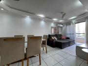 Apê com suíte, varanda e vaga, só 400m da praia!