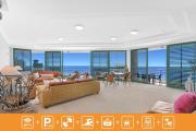 Panoramic Ocean View Sub-Penthouse Crown Surfers