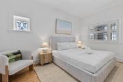 Bondi Beach Home for 10 with Terrace & 2-Car Parking
