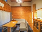 遥かなる那須高原, 鬱蒼とした森, 広いデッキでBBq, 焚火, 敷地内の小川