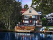 Top Dora Creek