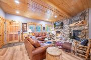 Timberwolf Canyons Village 3BR sleeps 6 hot tub