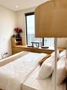 Gờ homestay - Giường King - Trung tâm thành phố