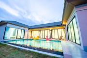 Aurora Villa Pattaya - Luxury 4BR Pool Villa
