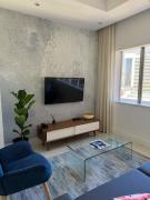 Spacious 1 Bedroom Table Mountain Views