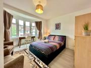 Modern Wembley flat near stadium and arena