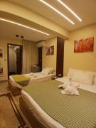 Pyramids View & GEM view Boutique