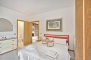 Top Arezzo