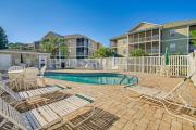 3 Mi to Surfside Beach! 1st-Floor End Unit with Pool