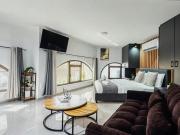 Top Larnaka