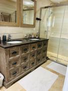 Top La Chapelle-Saint-Aubin