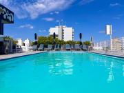 Rooftop-Pool King Bed Suite on Ocean Dr C305