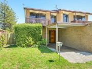 Unit 2 16 Strangways - Ocean Views - No Linen Included