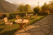 Manu Villa, Manali - A Beautiful Cottage towards Snow Capped Mountains