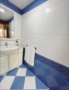 Habitación con baño compartido en Alicante 2 Habitación con baño compartido en Alicante 2