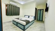 Hotel Kanak Homes