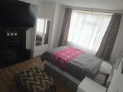 1 Bedroom flat with garden, 10min to Wembley Stadium