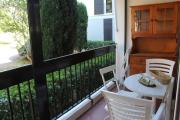 Appartement T2 avec terrasse et parking à 400 m du Port - 4RS207