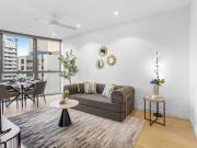 1BR Retreat- City & River Views Queens Wharf