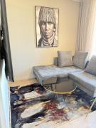 628 One Rosebank with On-Site Rooftop Restaurant