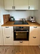 Charming Holiday Home With Sea View In Hejlsminde