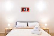 Art Apartment by Napoliapartments