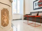 Modern Comfort, Poetic Charm