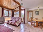 Spacieux 4 Pièces, 6 Pers., Terrasse et Wifi, Proche Centre - FR-1-411-908